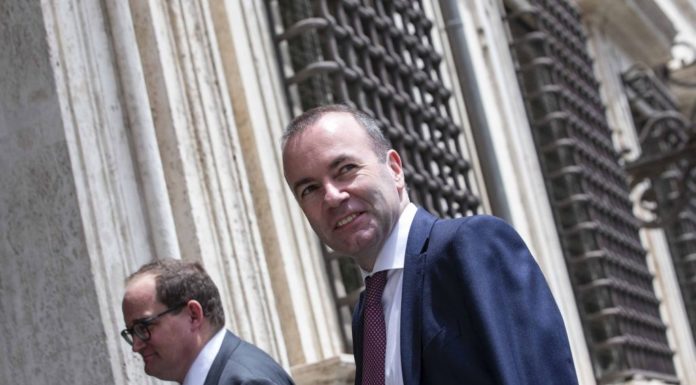 Vaccino, Weber “L’Europa è con Draghi”