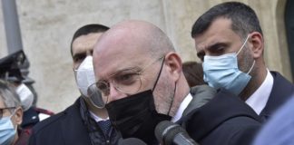 Bonaccini firma ordinanza, da lunedì Romagna in zona rossa