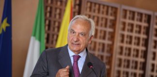 Vaccino, sindaco furbetto a Corleone “mi dimetto”