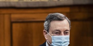 Firmato il Patto sul lavoro pubblico, Draghi “Ancora molto da fare”