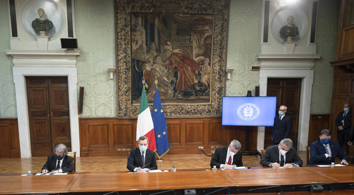 Firmato Patto per il lavoro pubblico, sindacati “Traguardo strategico”