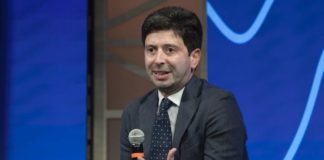 Covid, Speranza “Probabili restrizioni per evitare peggioramento”