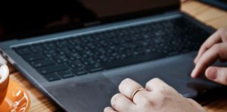 Lavoro agile, accordo “sostenibile” coi sindacati