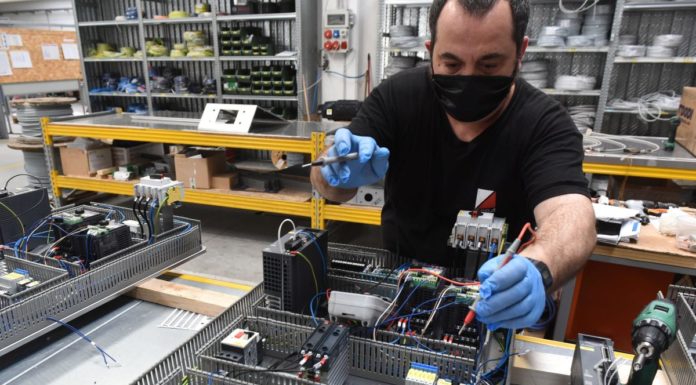 In un anno persi 414 mila posti di lavoro