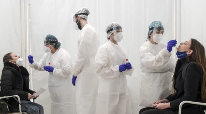 UNIVERSITA' LA SAPIENZA, TAMPONI MOLECOLARI SARS-COV-2 GRATUITI PER GLI STUDENTI