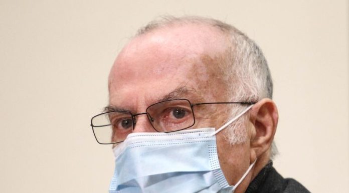 Vaccino AstraZeneca, Rezza “Ema chiarirà ogni dubbio”