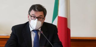 Alitalia, Giorgetti “La parola d’ordine è discontinuità”