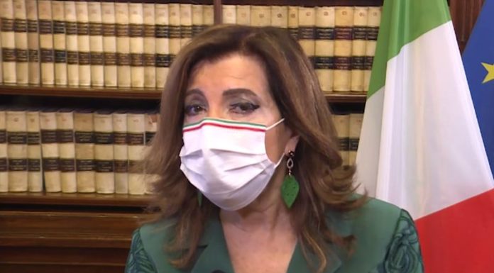 Covid, Casellati “Sfida aperta, impegno per futuro di speranza”