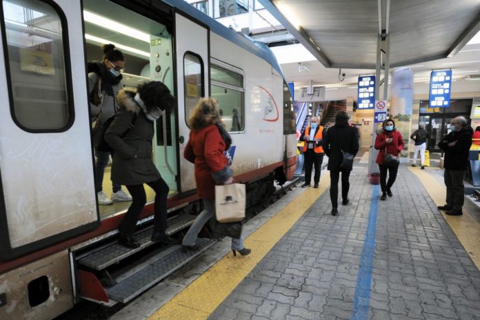 PUGLIA ZONA ARANCIONE STAZIONE CENTRALE BARI NORD