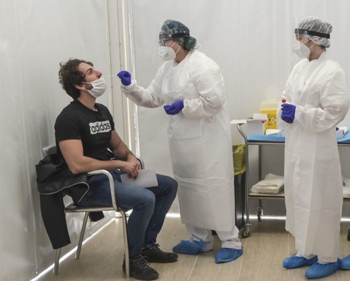 UNIVERSITA' LA SAPIENZA, TAMPONI MOLECOLARI SARS-COV-2 GRATUITI PER GLI STUDENTI