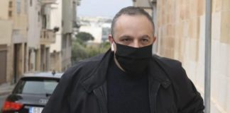 Malta, Schembri accused of corruption and money laundering