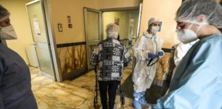 Covid, nelle Rsa primi effetti del vaccino, giù incidenza e decessi