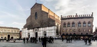 L’estate di Bologna riparte dalle piazze con cinema e teatro
