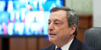 Draghi “Gli europei si sentono ingannati da alcune case farmaceutiche”