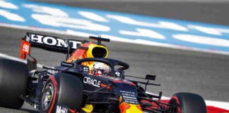 Verstappen vola nelle libere in Bahrain, bene Sainz