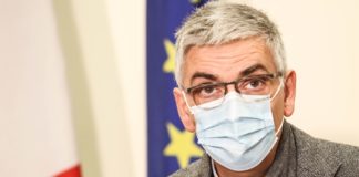 Brusaferro “curva dell’epidemia in discesa, l’estate sarà più libera”