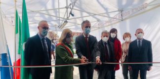 Hub vaccinale Lurate Caccivio, Fermi “Struttura pensata e voluta”