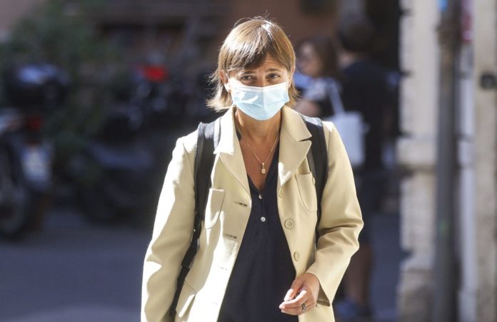 DEBORA SERRACCHIANI POLITICO