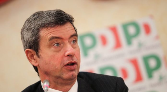 Governo, Orlando “Fa bene al Paese se lo porta fuori da emergenza”