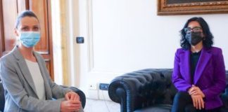 Dadone incontra Vezzali “Tante idee su giovani e sport”