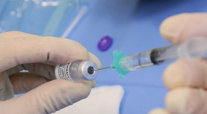 Figliuolo “In arrivo 1,3 milioni di dosi AstraZeneca”