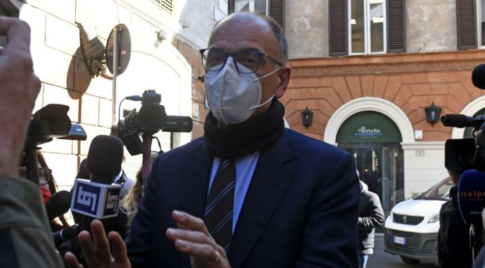 Letta “Un decreto imprese per aiutare chi sta chiuso”