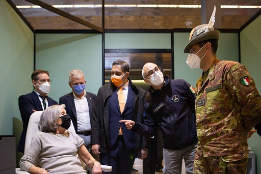 INAUGURAZIONE DELL’HUB VACCINALE ALLA FIERA DI GENOVA