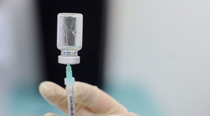 Vaccino, sul portale della Regione Sardegna via ad adesioni over 70