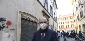 Letta “Subito decreto di aiuti su costi fissi per il commercio”