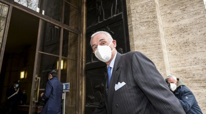 Vaccino, Aifa “In arrivo 17 milioni di dosi Pfizer e 7-10 milioni J&J”