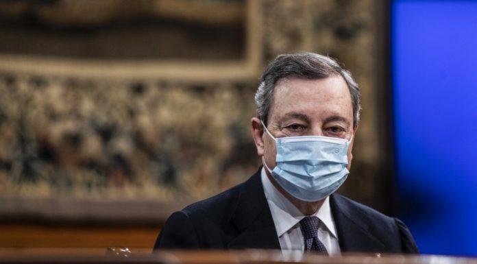 Draghi “Non ho una data per le riaperture, dipende da contagi e vaccini”