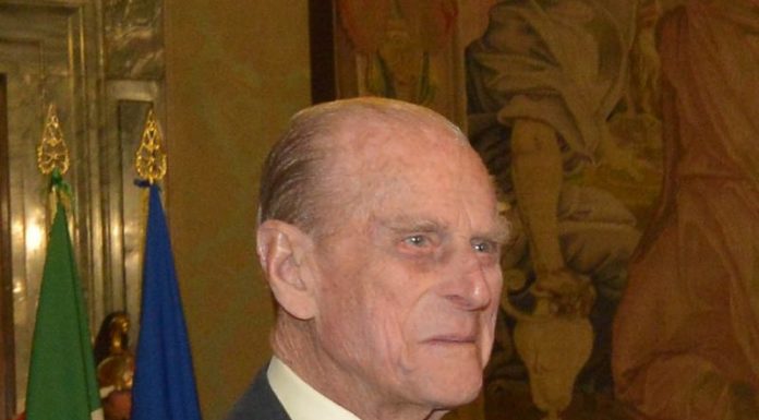 Regno Unito, è morto il principe Filippo