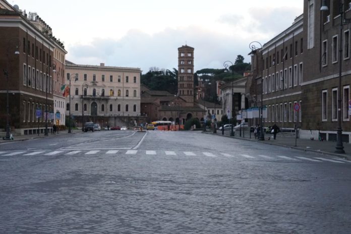 ROMA CONTROLLI DELLE FORZE DELL'ORDINE PER RISPETTO DPCM