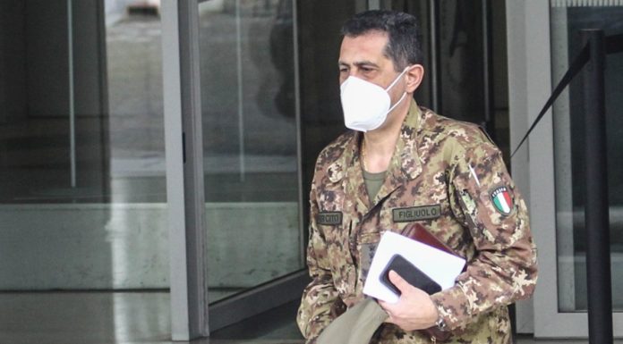 Vaccini, Figliuolo “Per giugno avremo 45 milioni di dosi”