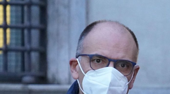 Coronavirus, Letta “Su riaperture decisione unanime”