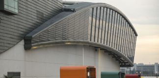 Centri commerciali “Consentire le riaperture nei weekend”