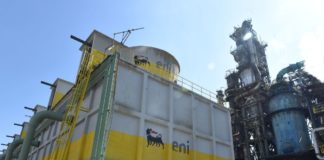 Eni, primo lubrificante in Italia con certificato sostenibilità Ecolabel
