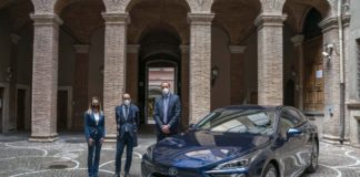 Toyota presenta la Mirai al Sindaco di Terni