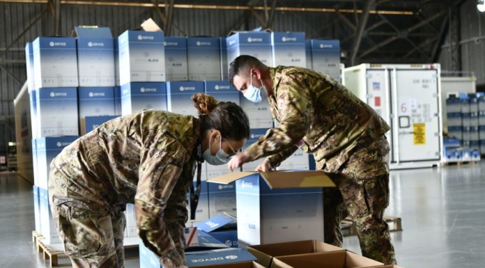 Vaccini, in distribuzione alle Regioni oltre 360 mila dosi