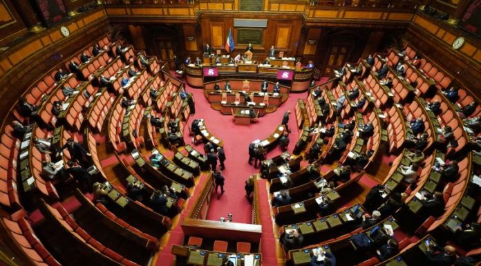 Covid, Senato respinge mozione di sfiducia contro Speranza