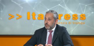 Il lavoro diventa “ibrido” tra sessioni virtuali e in presenza