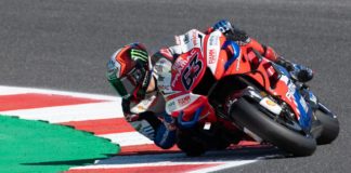 Bagnaia sfreccia nelle seconde libere del Gp Portogallo