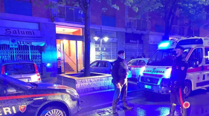 Strage in una abitazione del Torinese, 4 morti