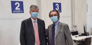 Fontana visita nuovo hub vaccinale Palazzo Scintille a Milano