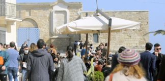 Continua a diminuire la popolazione in Italia