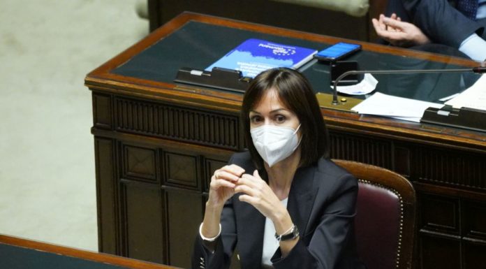 Carfagna “Il Ponte sullo Stretto è una priorità”