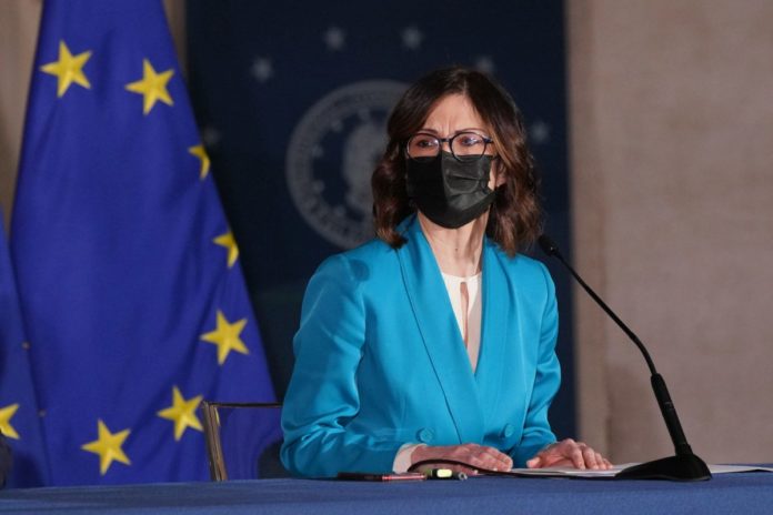 MARIA STELLA GELMINI MINISTRA AFFARI REGIONALI