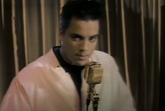 È morto l’ex cantante e modello Nick Kamen