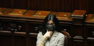 Droga, Dadone “Un giovane al giorno muore per overdose”