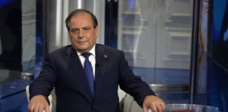 Vaccini, Fnomceo “La svolta di Biden va nella giusta direzione”